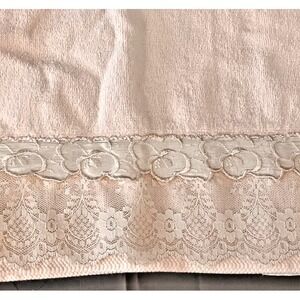 Vtg Bathroom Hand Towel Crafted W/Pride USA‎  Pink Embroidered Satin Floral Trim